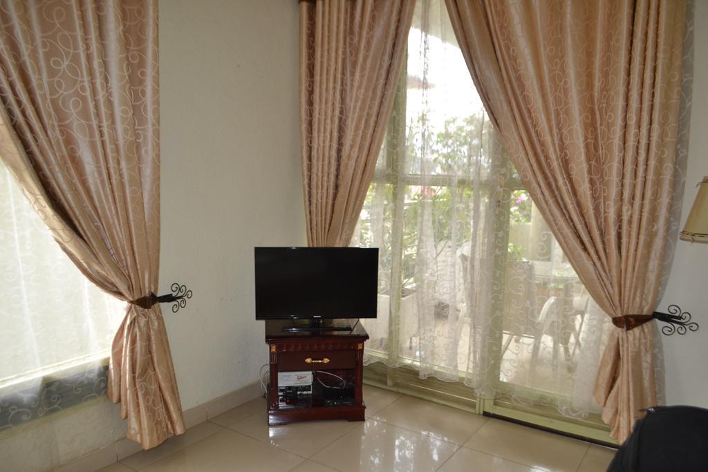 Dolce Vita Resort Hotel Bujumbura Pokoj fotografie